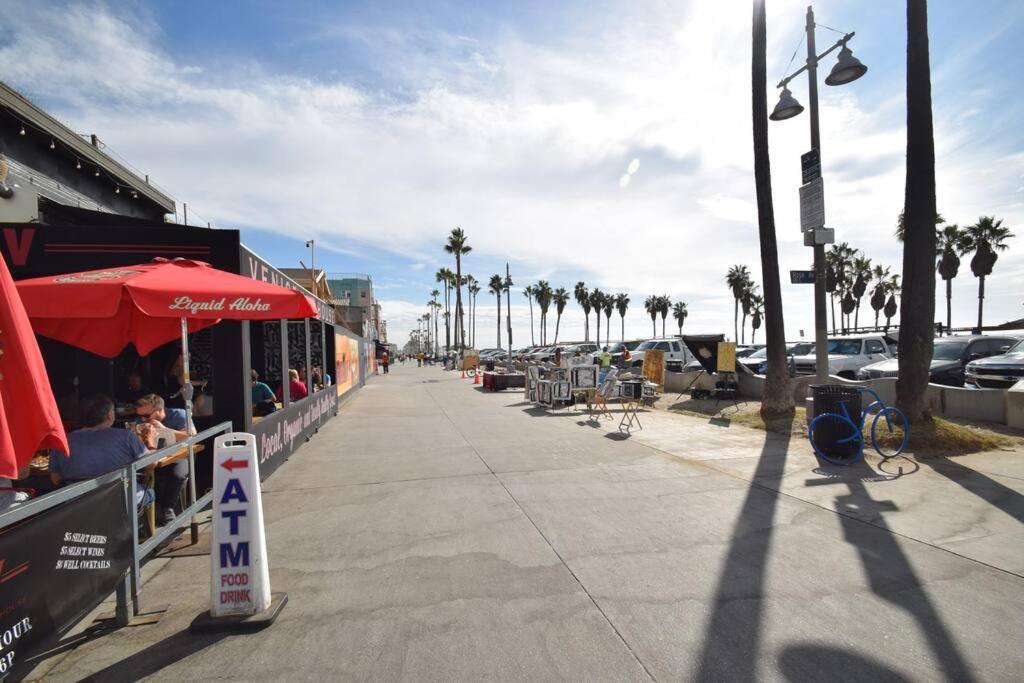 By The Ocean In Venice Villa Los Angeles