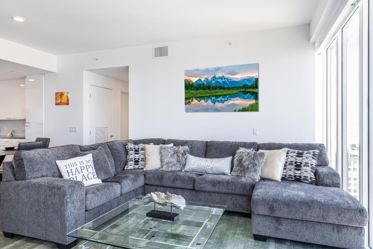 Floor High Rise 3 Bed Dtla Skyscraper Penthouse *