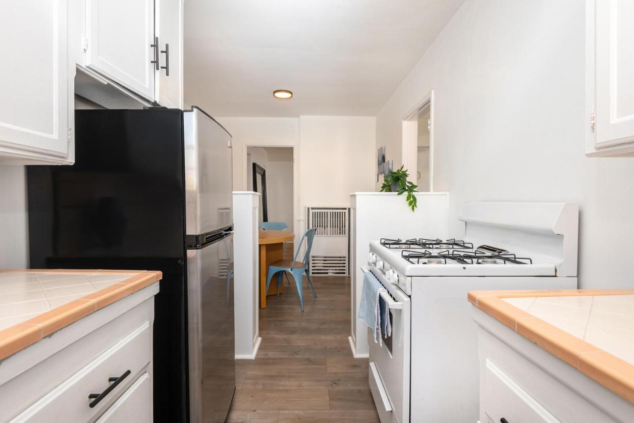 Apartrment In Mint Condition W Bbq Patio *