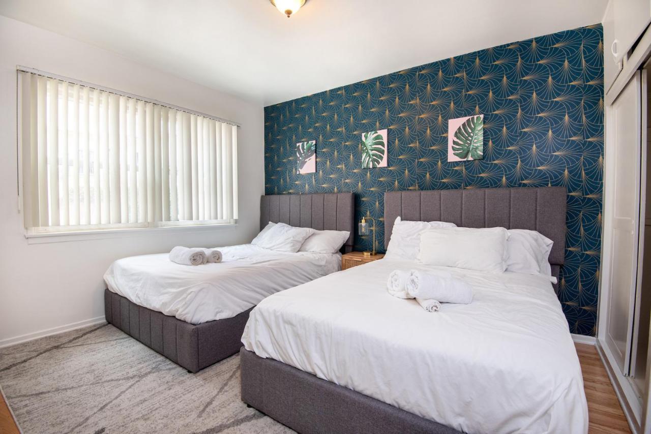 Elegance And Comfort In Prime La Location