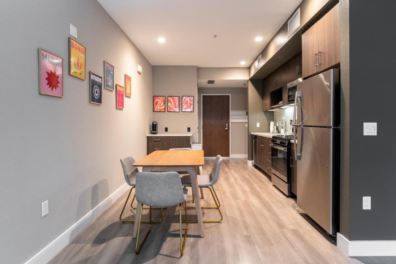 Brand New Weho Luxury *