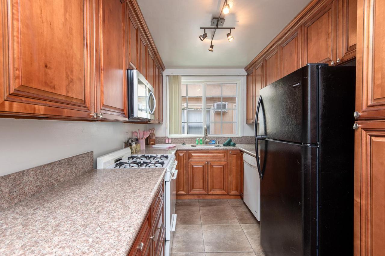 Elegance And Comfort In Prime La Location *