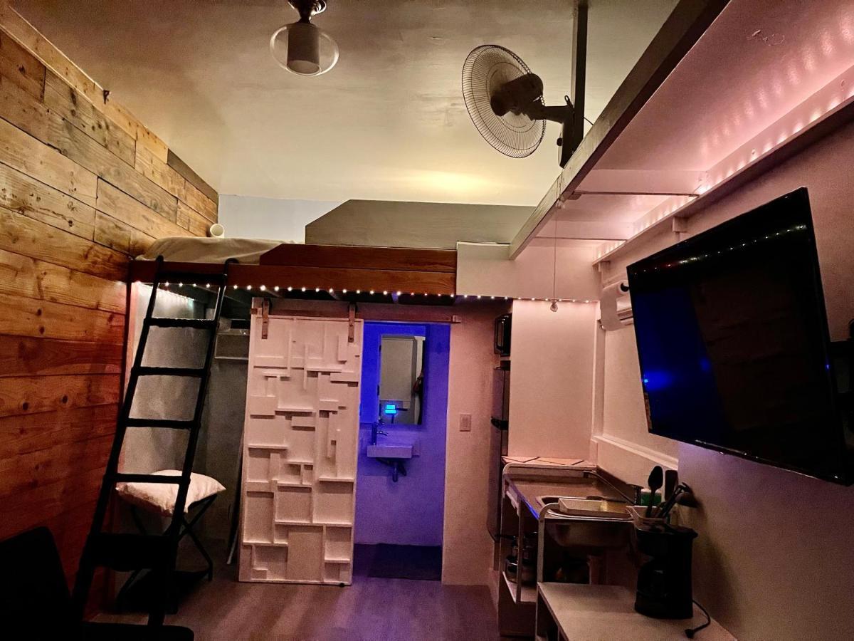 200 Direct Access Guest house
