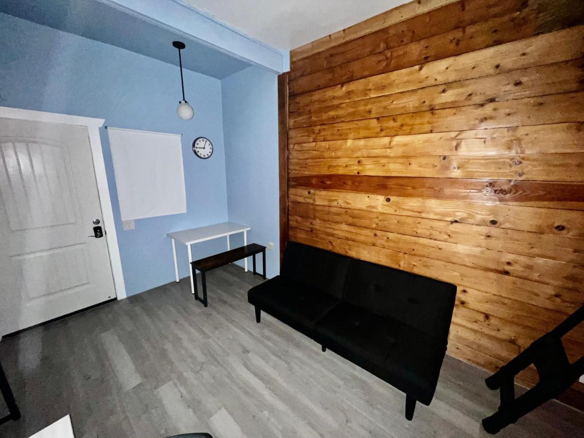 Guest house 200 Direct Access