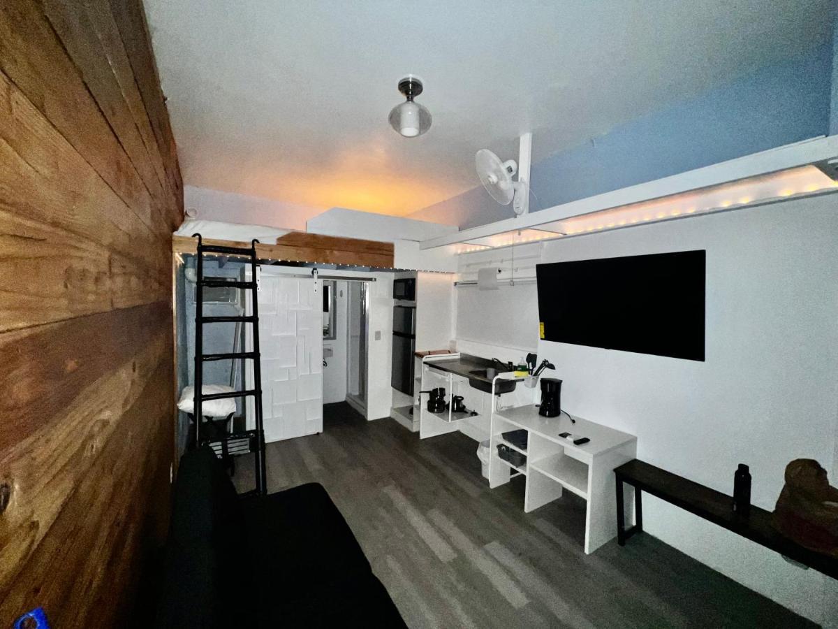 Guest house 200 Direct Access *