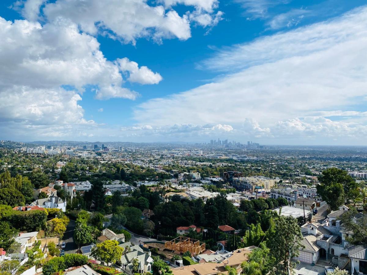Stunning View Hollywood Hills