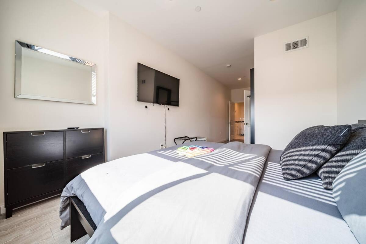 Hype Inspired Urban Escape 3 Bed By Sofi And Lax * Los Angeles