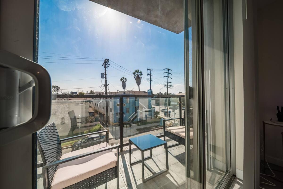 Hype Inspired Urban Escape 3 Bed By Sofi And Lax Apartment *