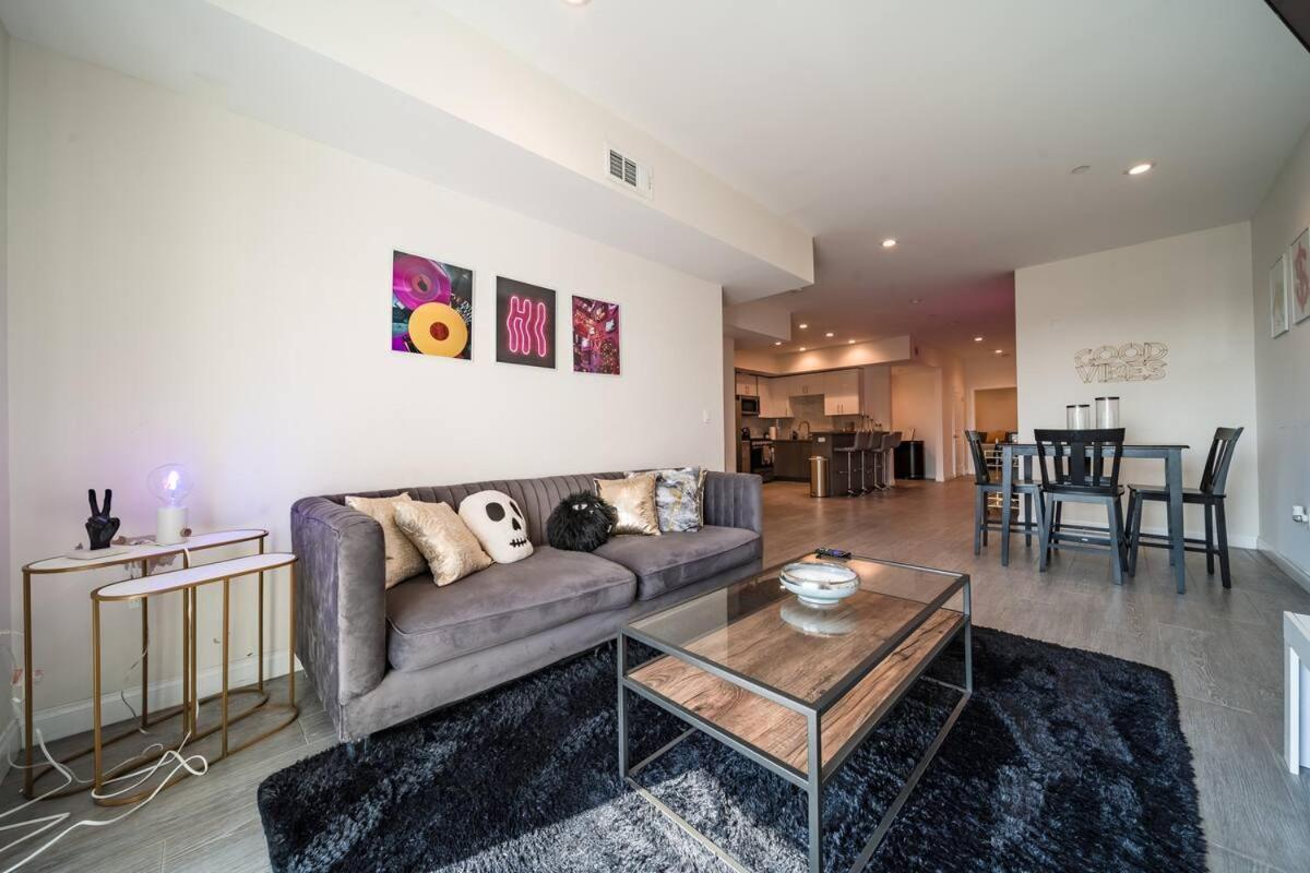 Hype Inspired Urban Escape 3 Bed By Sofi And Lax Apartment *