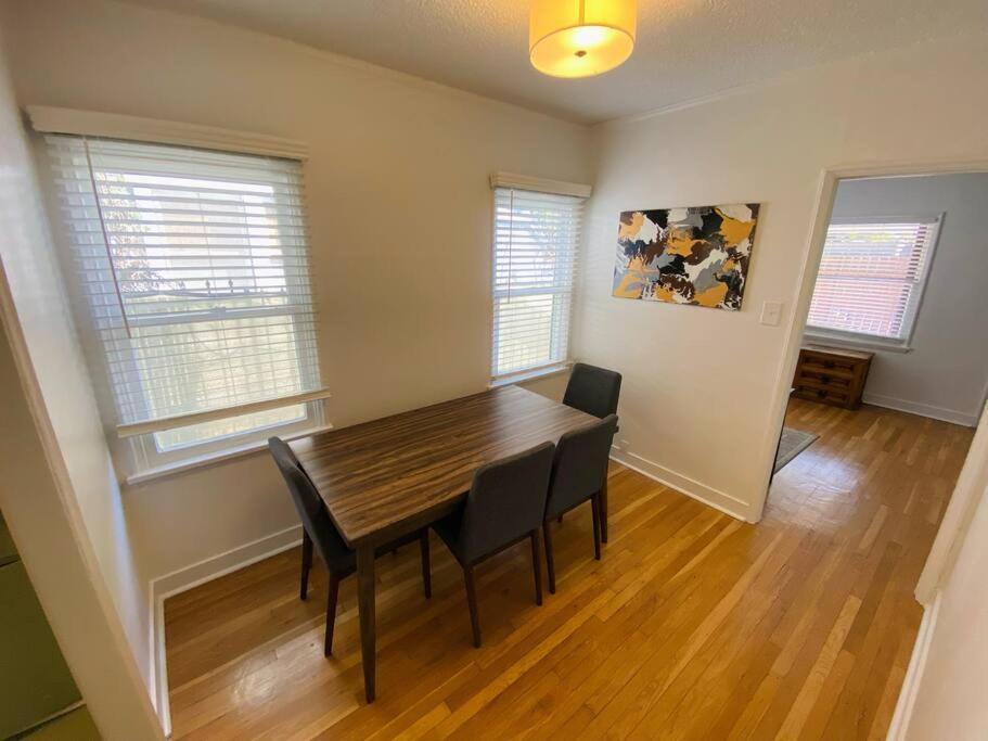 Chalet Cozy 1,400sq Ft 2br+2ba Weho Gated *