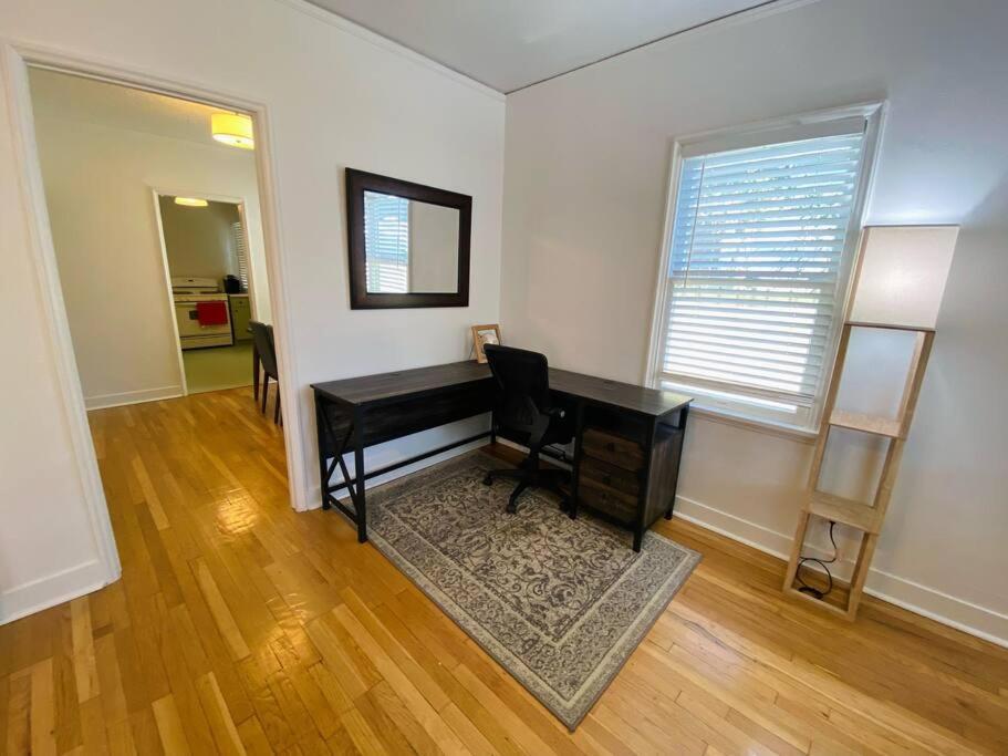 Chalet Cozy 1,400sq Ft 2br+2ba Weho Gated