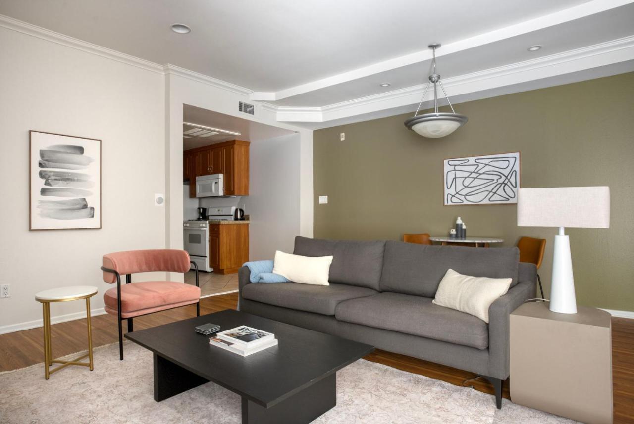 Beverly Hills 1br W Gym Pool Nr Bars Shops Lax-1119 Los Angeles