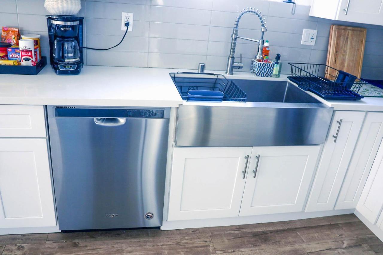 4br/4br Modern House At Mid-city Holiday home *