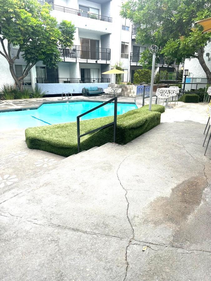Sweet Spot In Koreatown Angeles