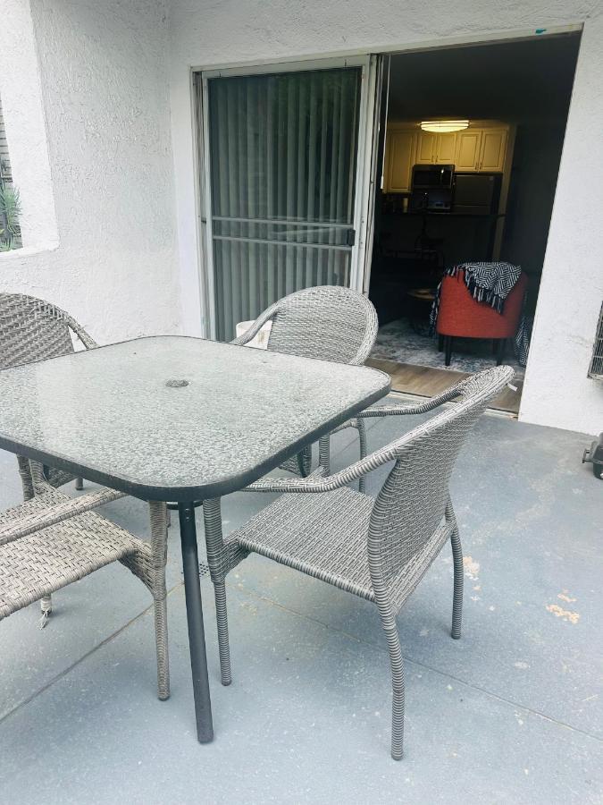 Apartment Sweet Spot In Koreatown Angeles Los Angeles