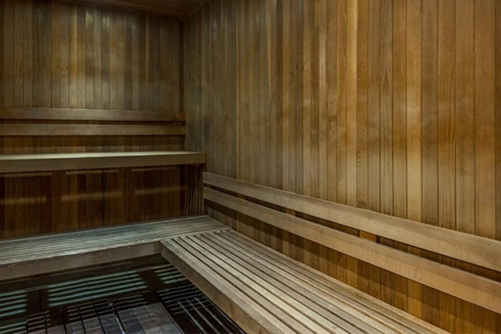 Prime Location 1-bedroom With Pool Los Angeles