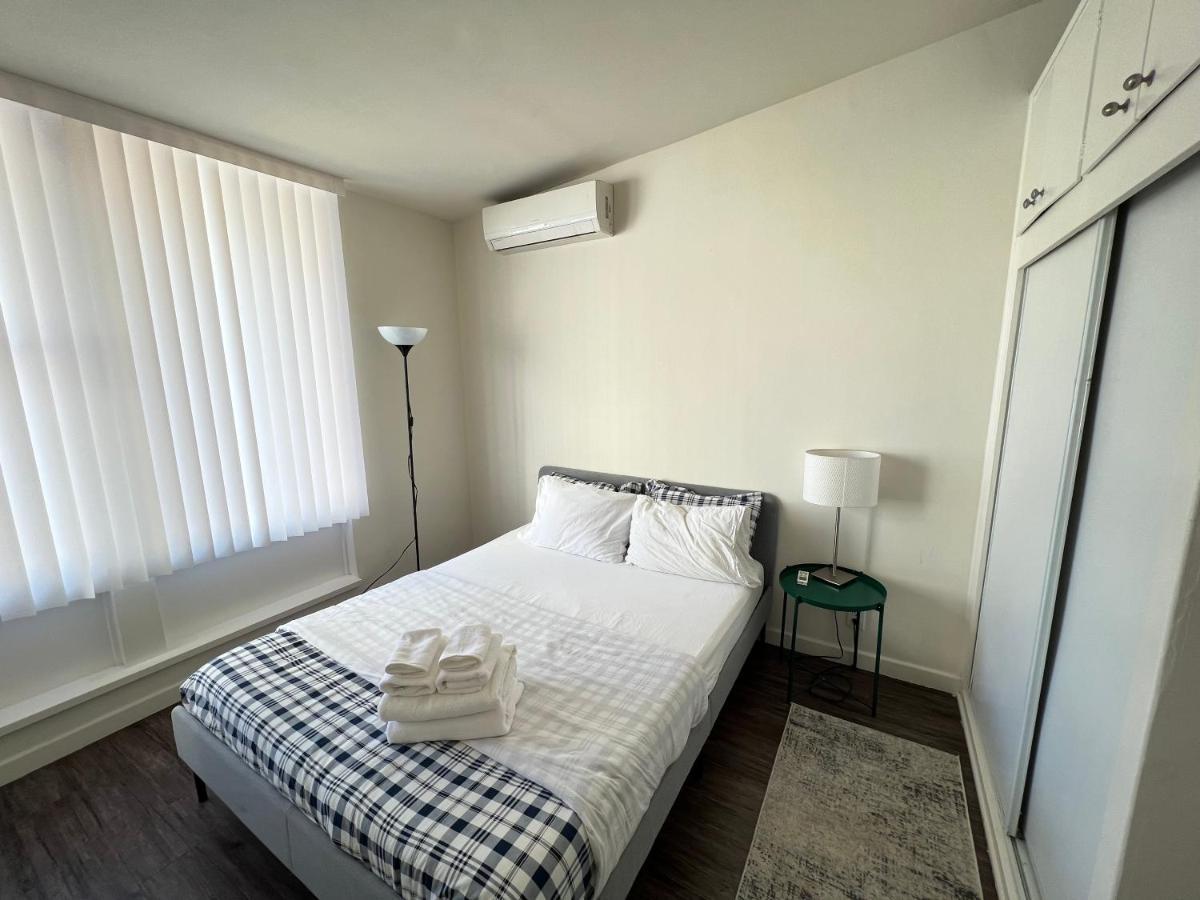 Cozy Andcomfortable Hollywood Aparthotel Los Angeles