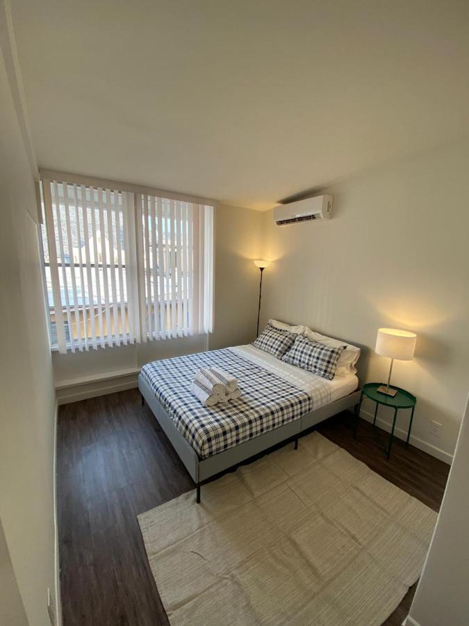 Cozy Andcomfortable Hollywood Los Angeles