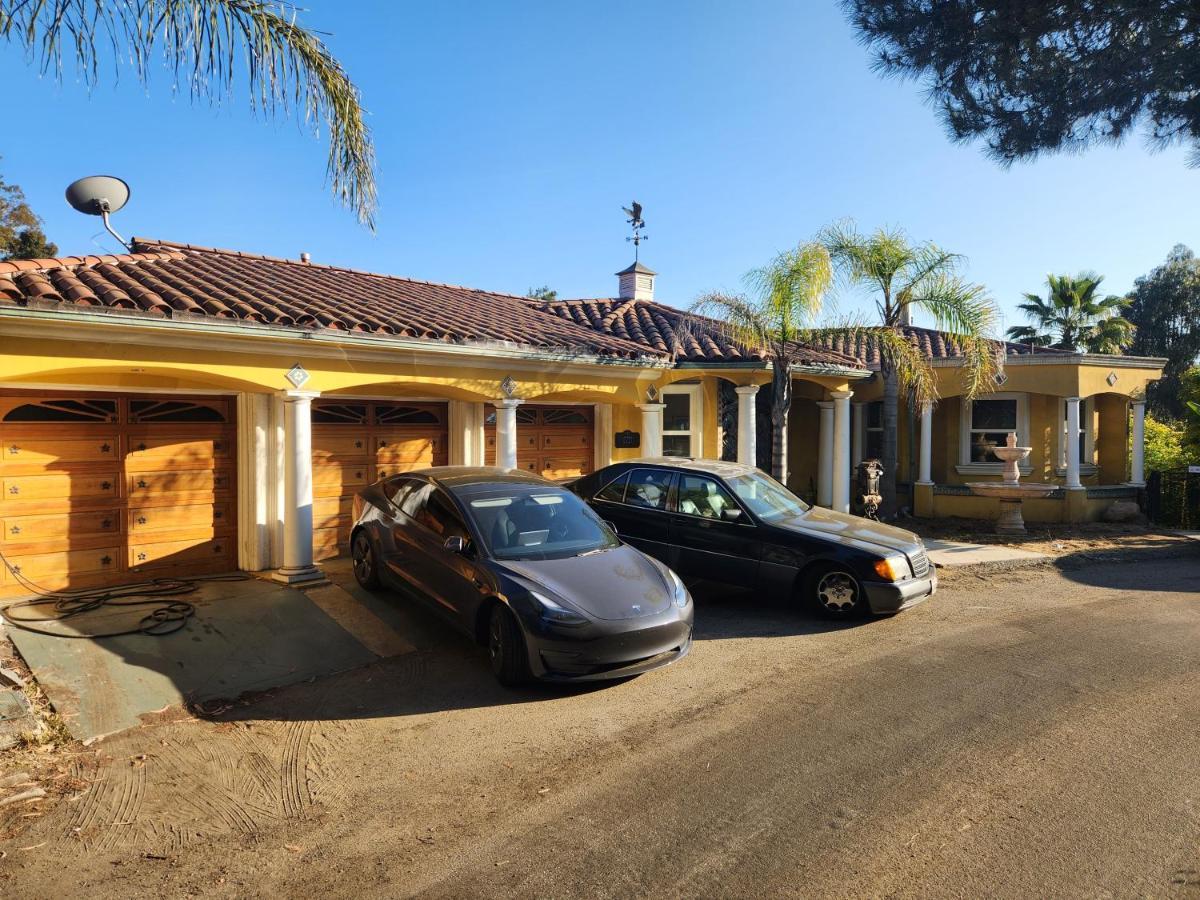 Hollywood Hills Hideout
