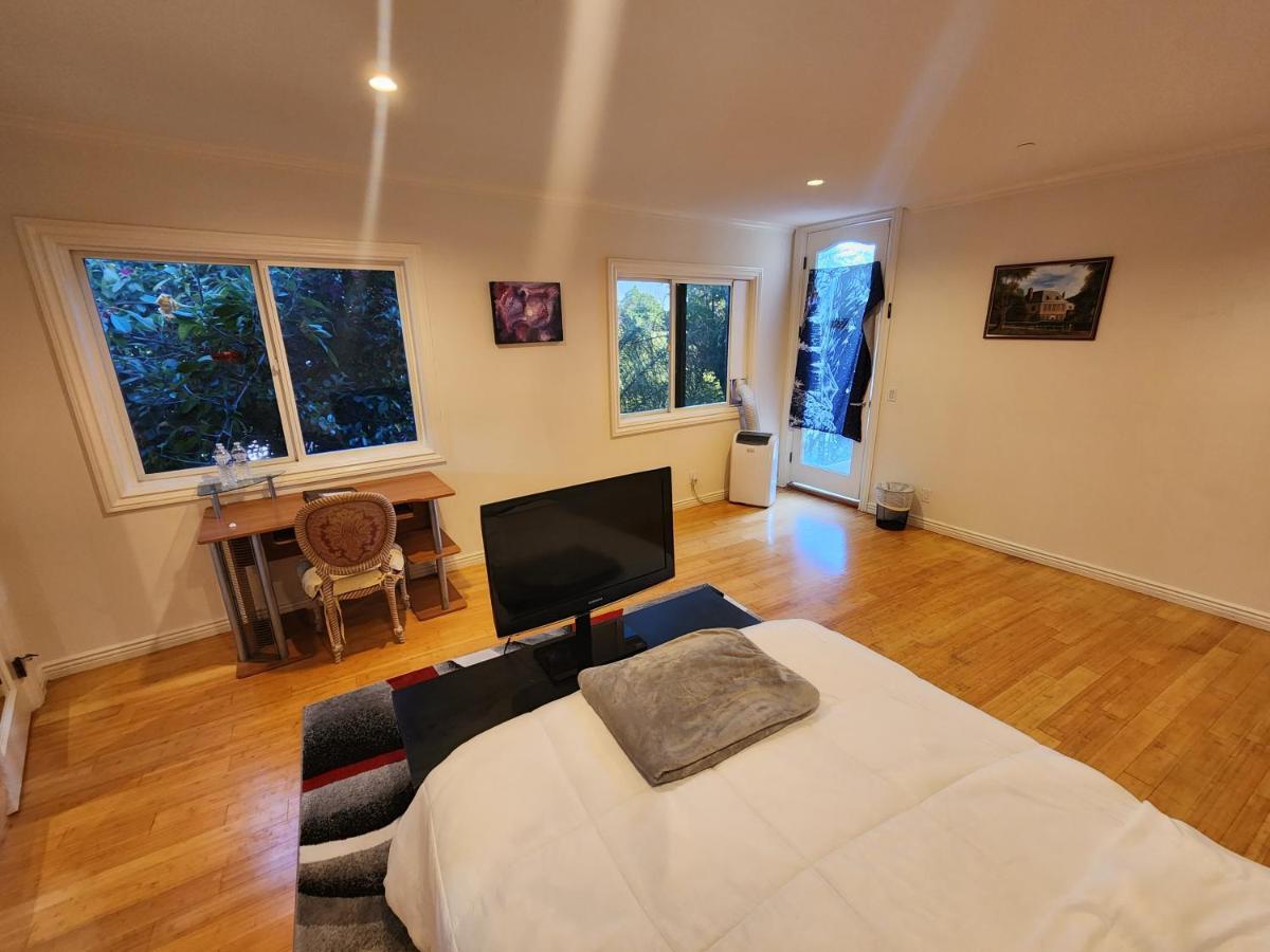 Hollywood Hills Hideout * Los Angeles