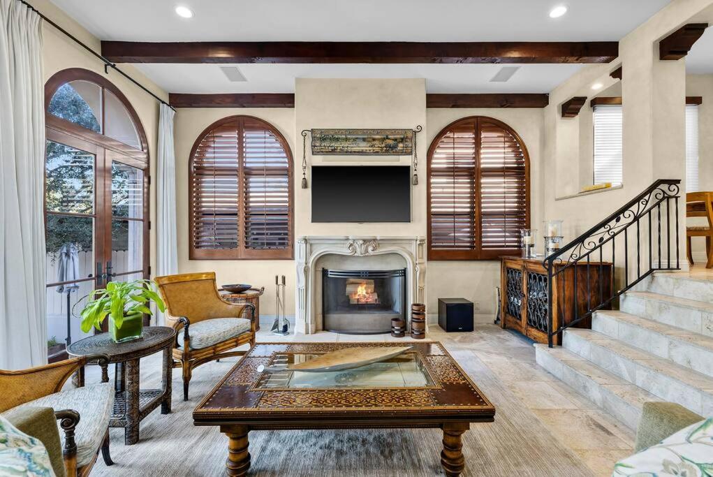 Elegant Mediterranean Waterfront
