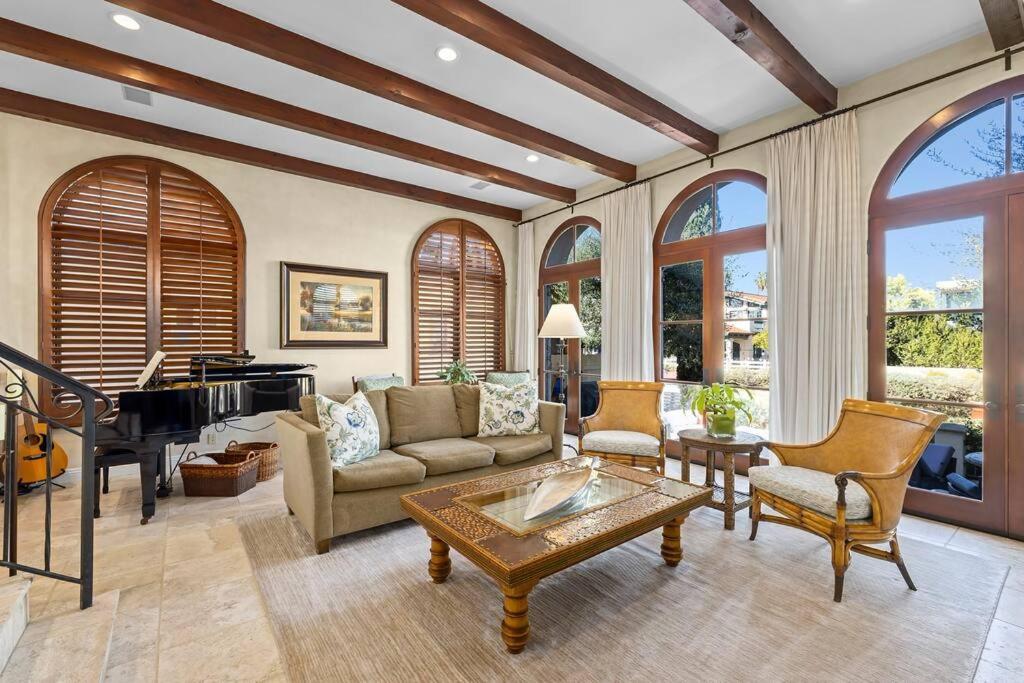 Elegant Mediterranean Waterfront Los Angeles