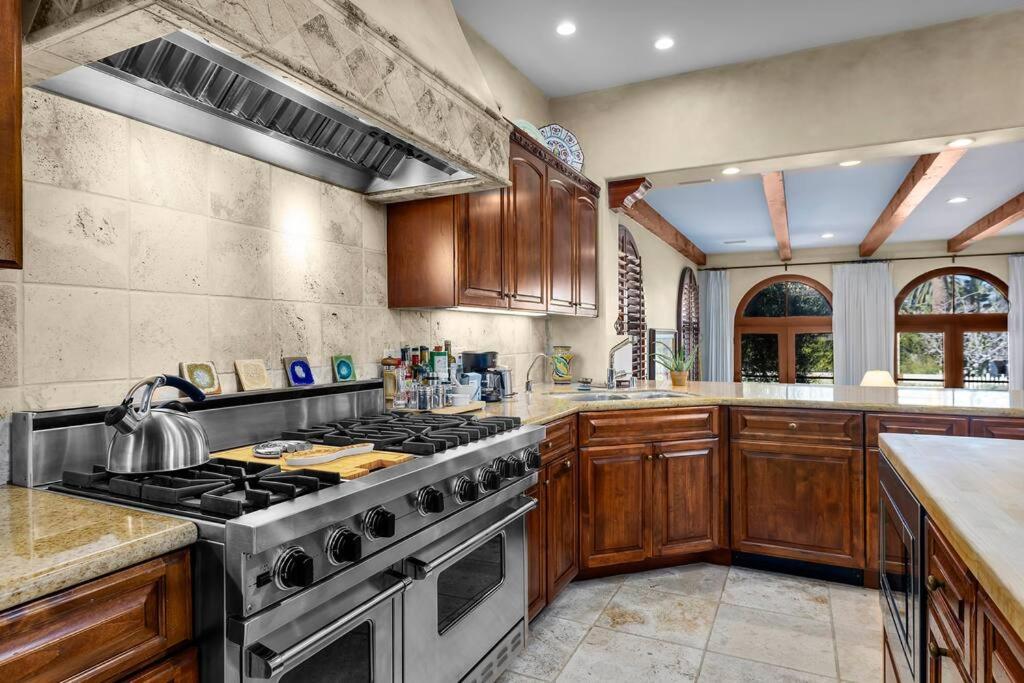 Elegant Mediterranean Waterfront *