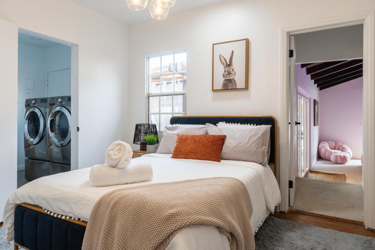 Angel&Rose Universal Hollywood Heated Pool House King Bed Los Angeles