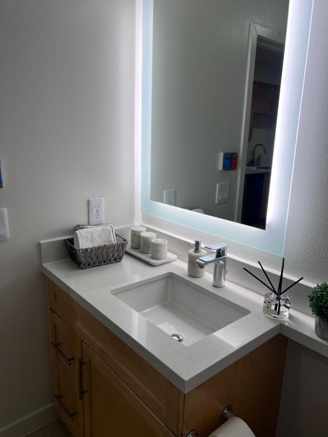 Arion- Cozy Santa Monica Getaway Steps To The Free Parking Los Angeles