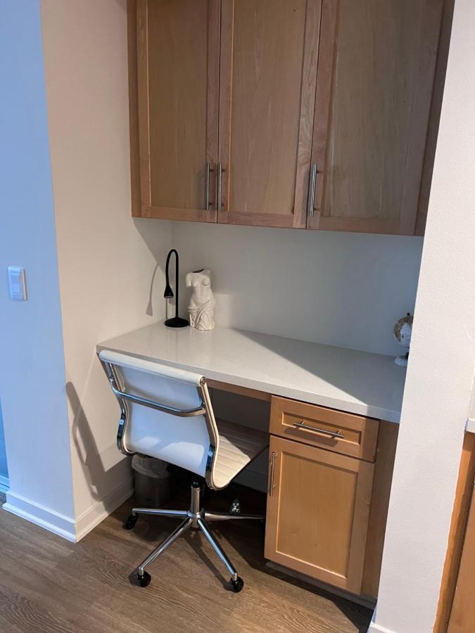 Apartment Arion- Cozy Santa Monica Getaway Steps To The Free Parking Los Angeles