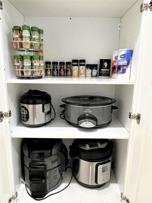 Family/pet Friendly Near Hollywood & Pasadena Apartment *