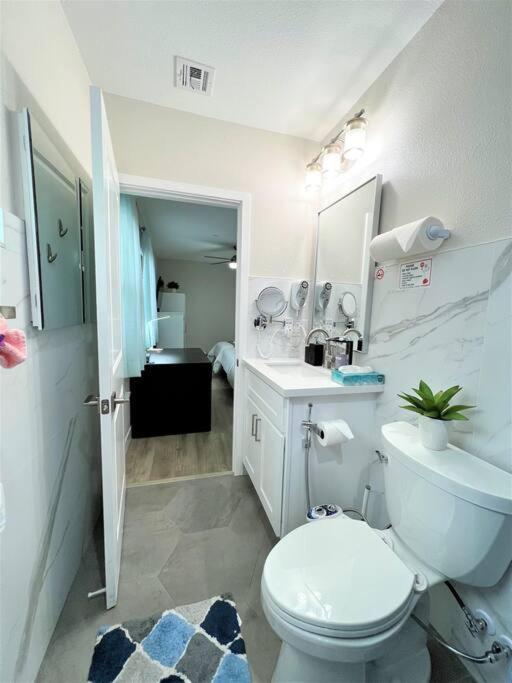 Family/pet Friendly Near Hollywood & Pasadena Los Angeles