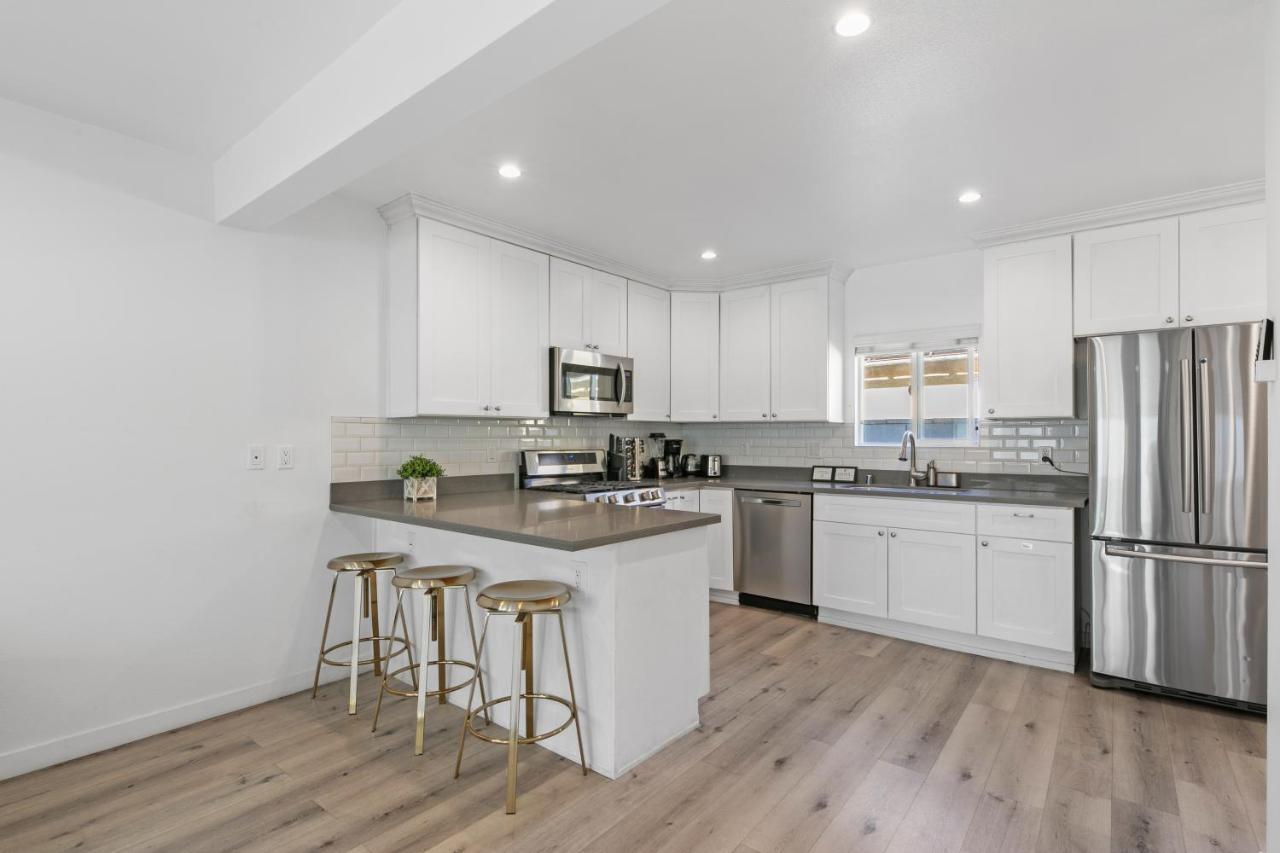 Miracle Mile Chic 1 Bedroom Parking Unit 2 * Los Angeles