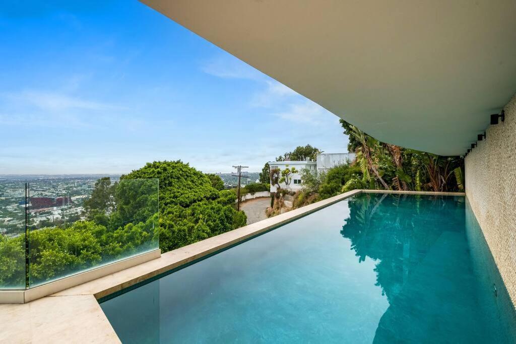 Jetliner 180' City/ocean Views! Huge Sauna/steam! Villa *