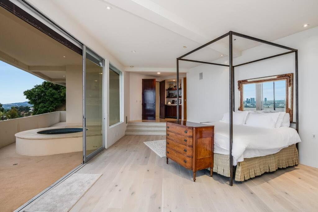 Jetliner 180' City/ocean Views! Huge Sauna/steam! * Los Angeles