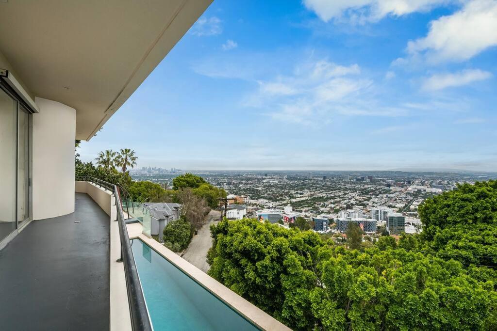 Jetliner 180' City/ocean Views! Huge Sauna/steam! * Los Angeles