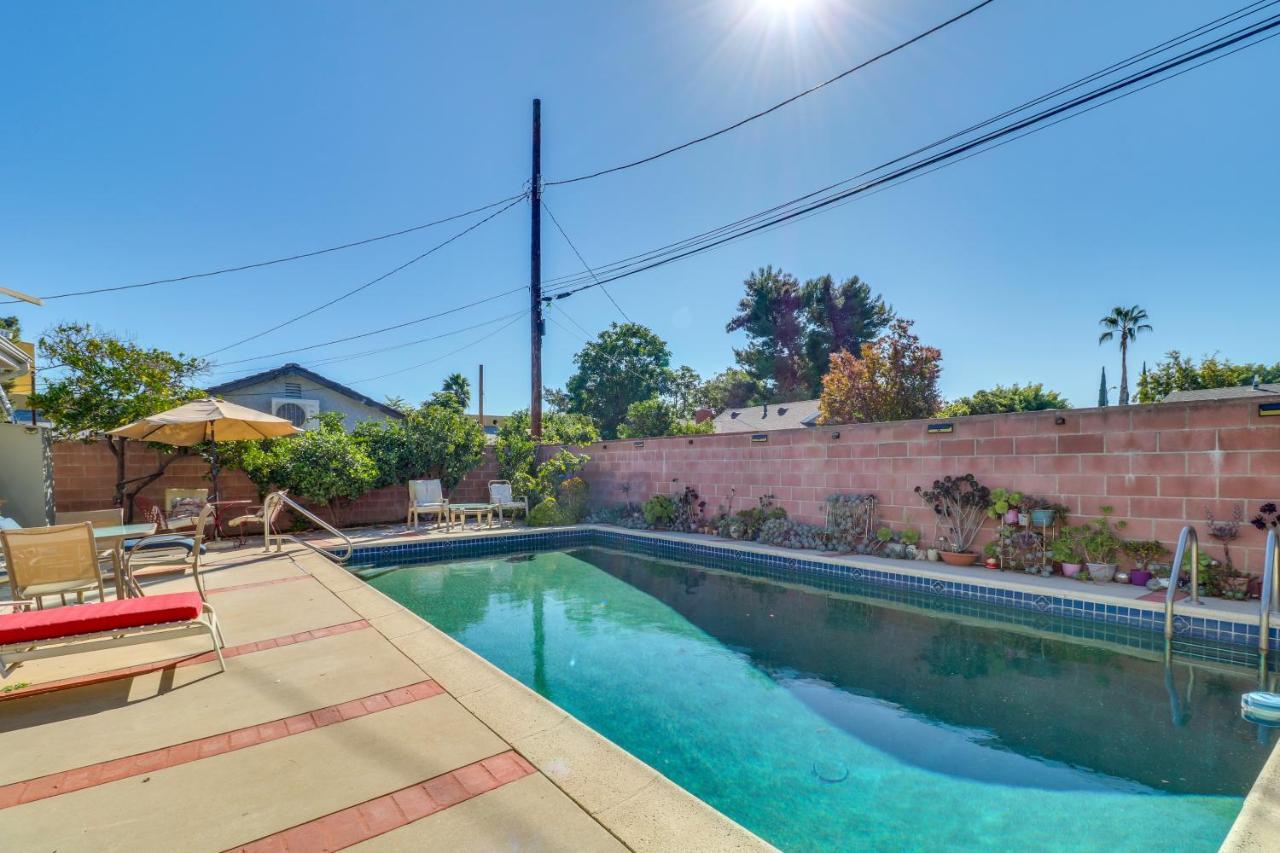 North Hills Oasis With Private Pool, Near Golfing