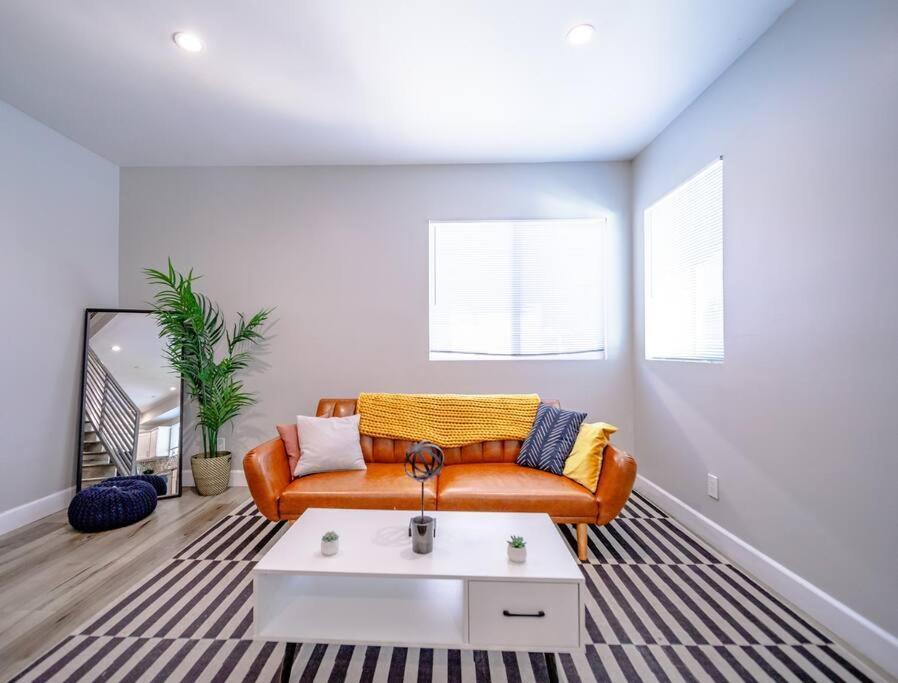 4bd Townhome Sleeps 10 Near Usc/dtla/expo Apartamento