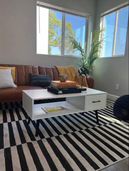 4bd Townhome Sleeps 10 Near Usc/dtla/expo