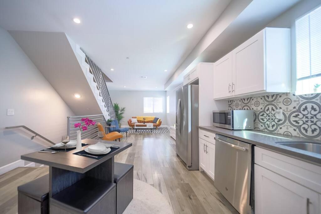 4bd Townhome Sleeps 10 Near Usc/dtla/expo Apartamento *