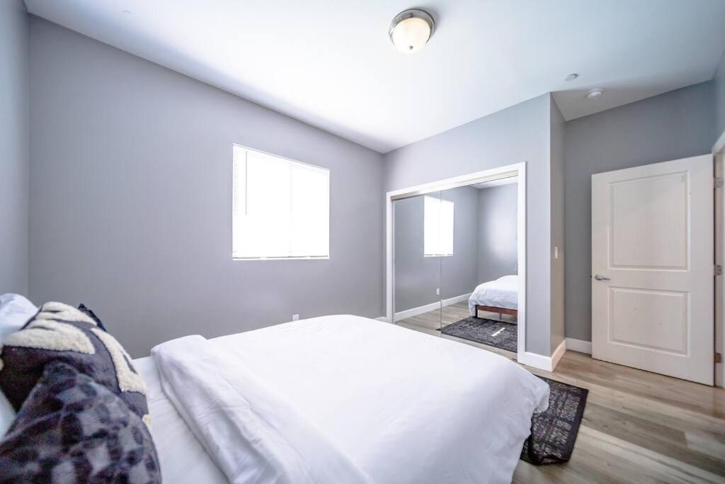Apartamento 4bd Townhome Sleeps 10 Near Usc/dtla/expo Los Angeles