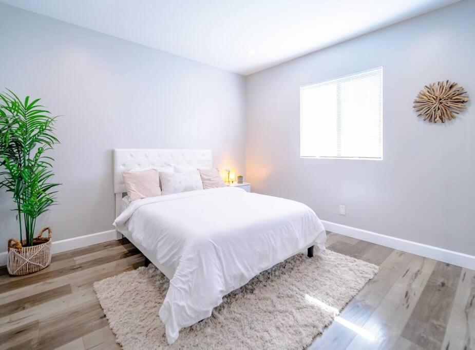 4bd Townhome Sleeps 10 Near Usc/dtla/expo Los Angeles