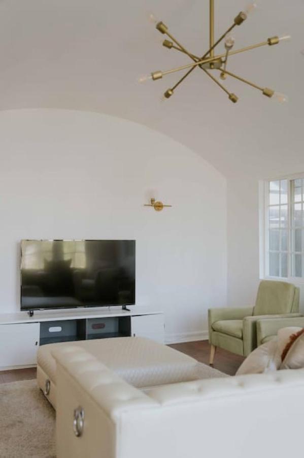 Holiday home Melrose 4 Bd W Pool Jacuzzi Bbq Los Angeles