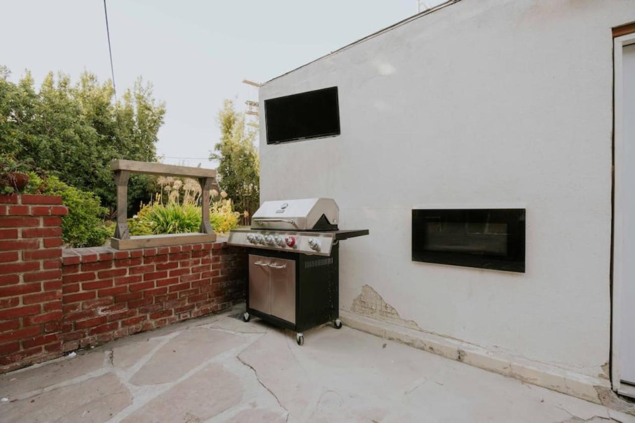 Melrose 4 Bd W Pool Jacuzzi Bbq
