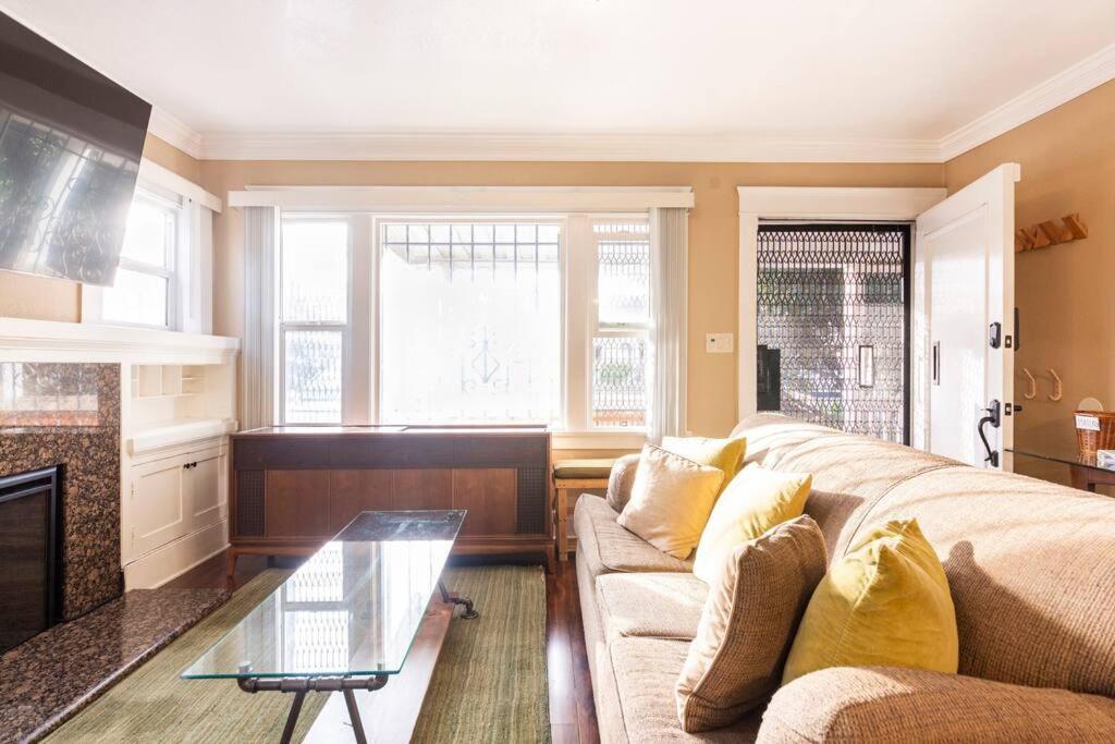 Holiday home Charming Angeles Craftsman-cottage House *
