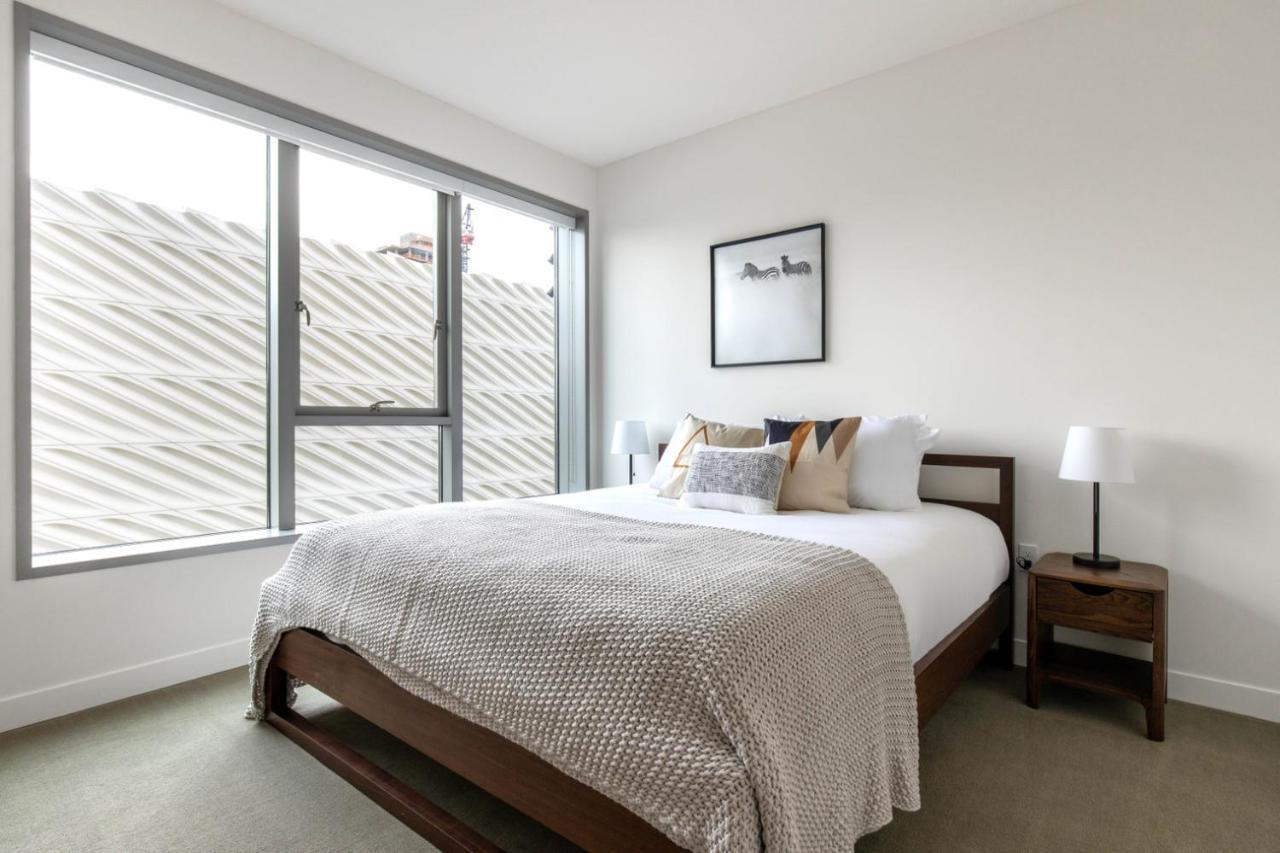Downtown 1br W Wd Nr Metro Center Lax-373