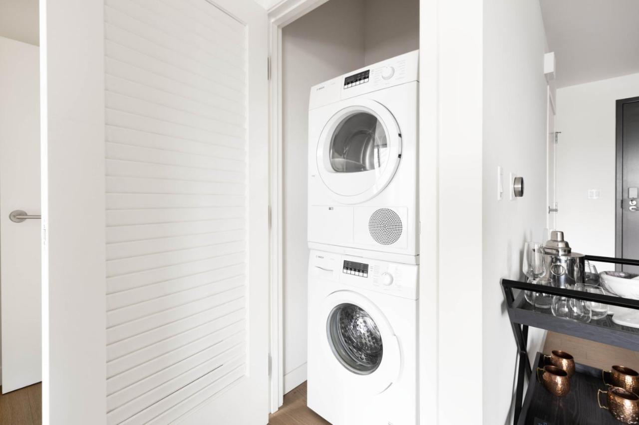 Apartment Downtown 1br W Wd Nr Metro Center Lax-373 *