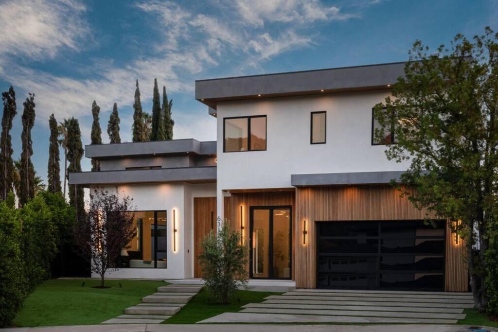 ৎ୭ Hollywood Sign View Manor Lux ৎ୭ Holiday home