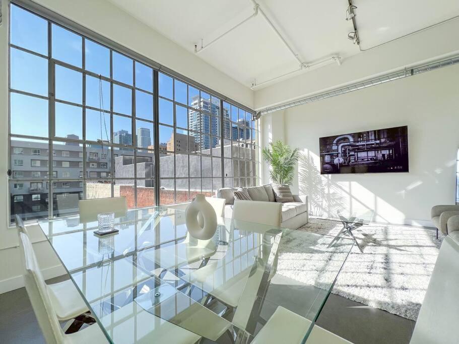 Apartment Modern Loft In Dtla - Rooftop Pool & Free Parking! Los Angeles