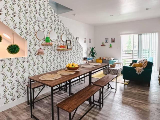 The Dacha Hostel Los Angeles